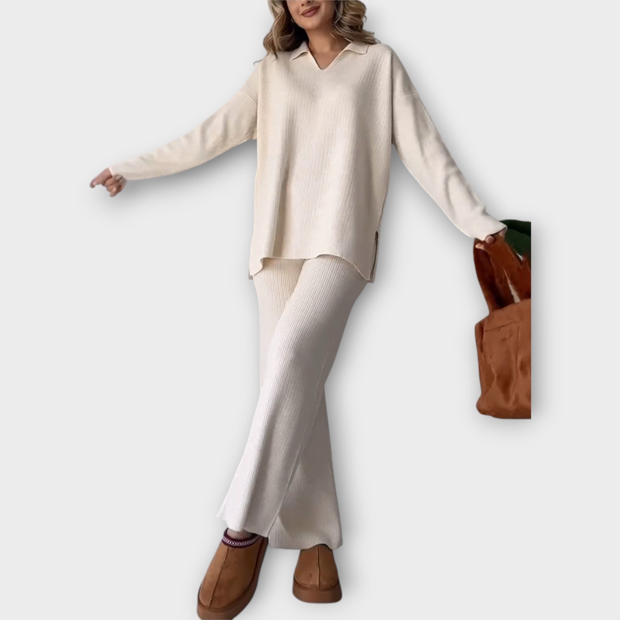 Set with Relaxed Fit and Minimal Design