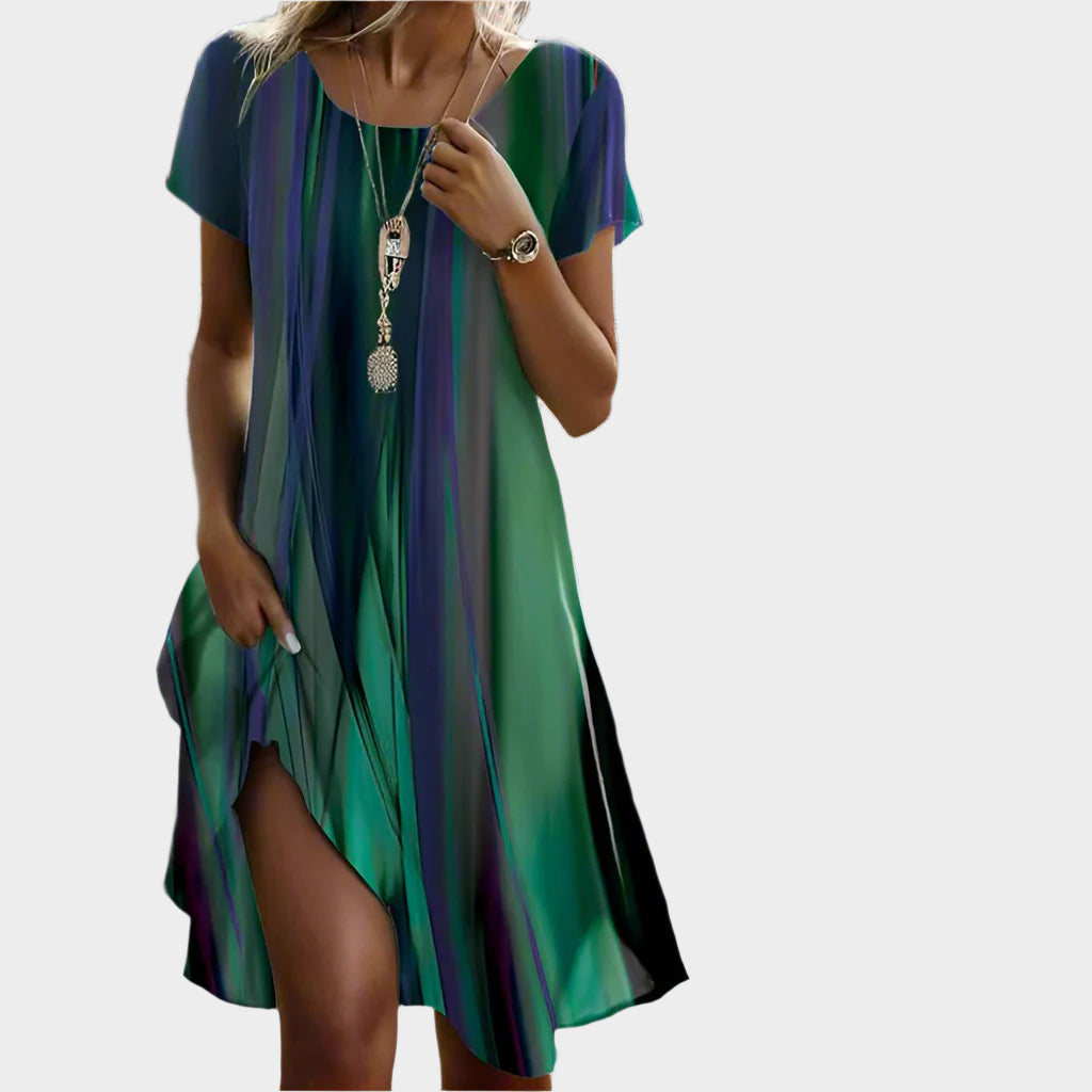 Summer Dress with O-Neck and Medium Length