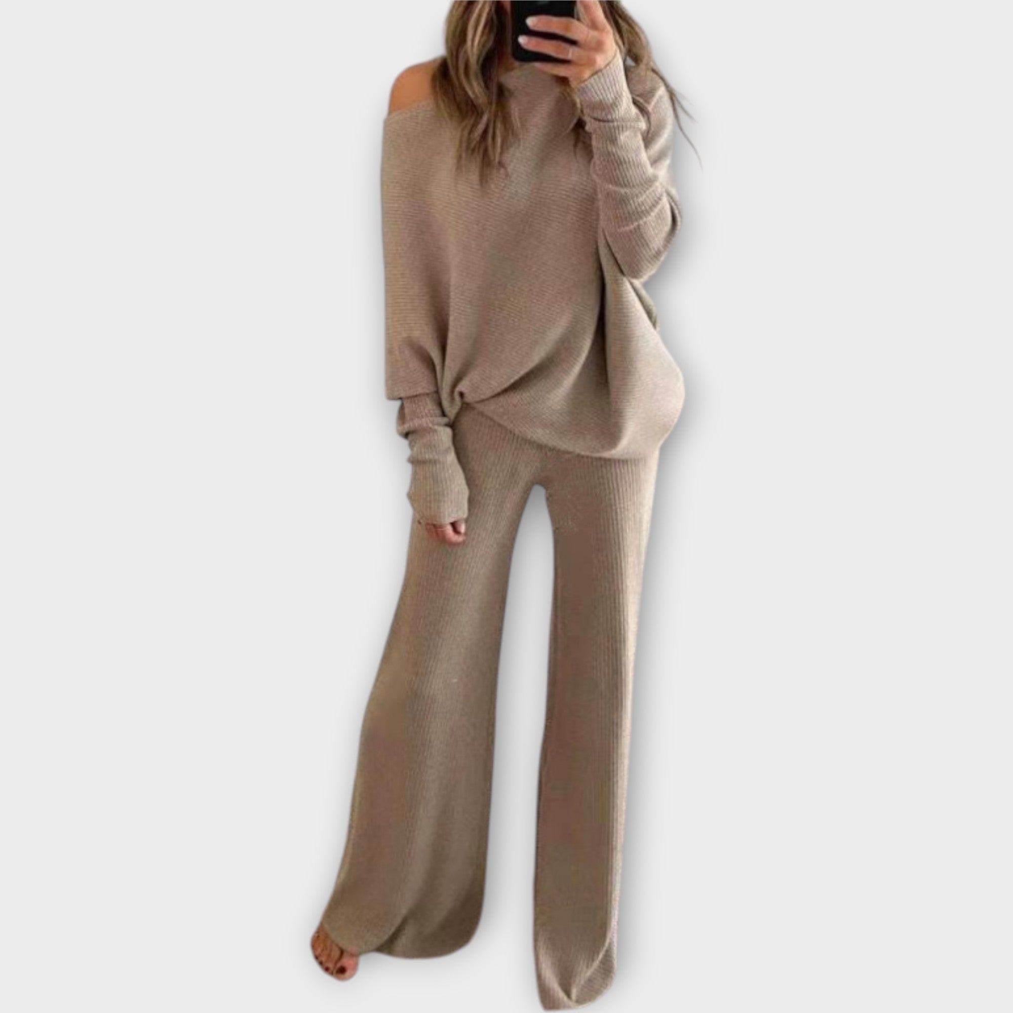 Knitted set with wide trousers and relaxed sweater