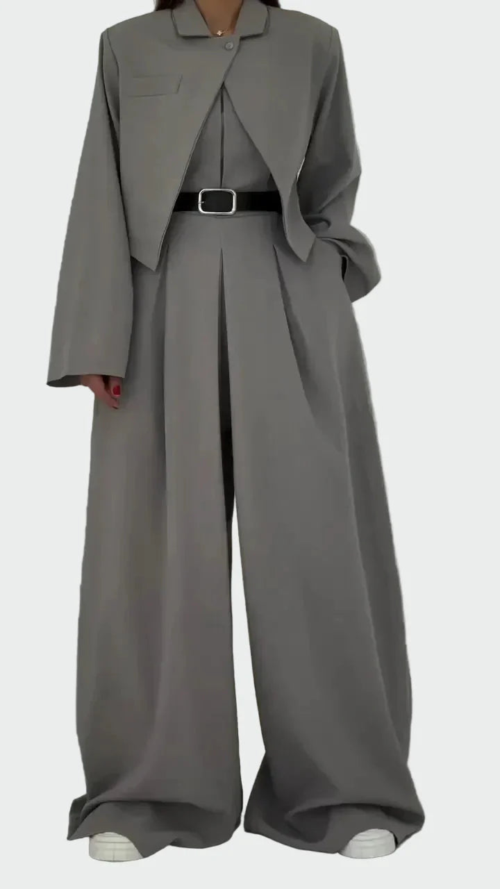 Bandeau and Jacket Set in Elegant & Modern Style