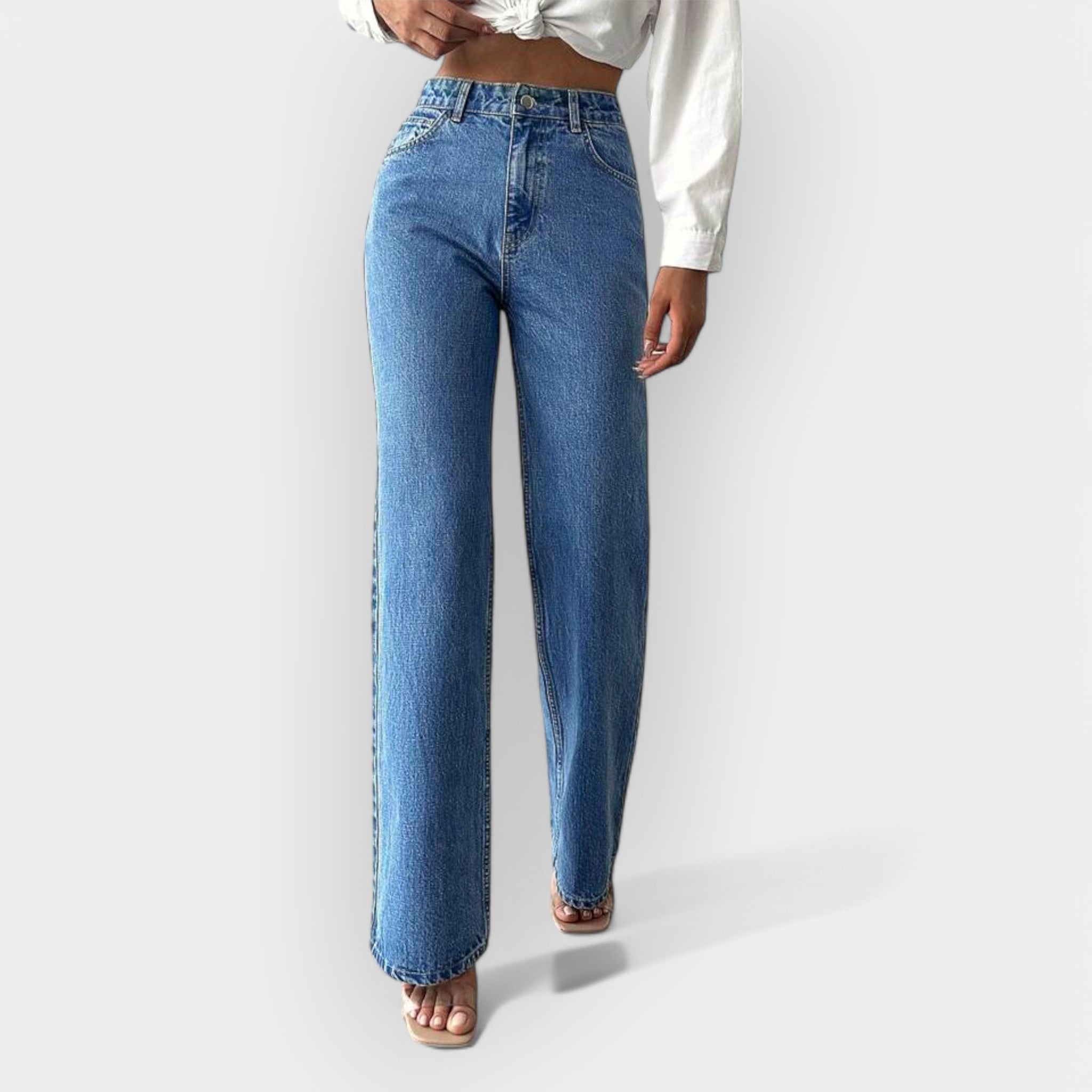 High-Waisted Jeans with a Comfortable Wide Fit