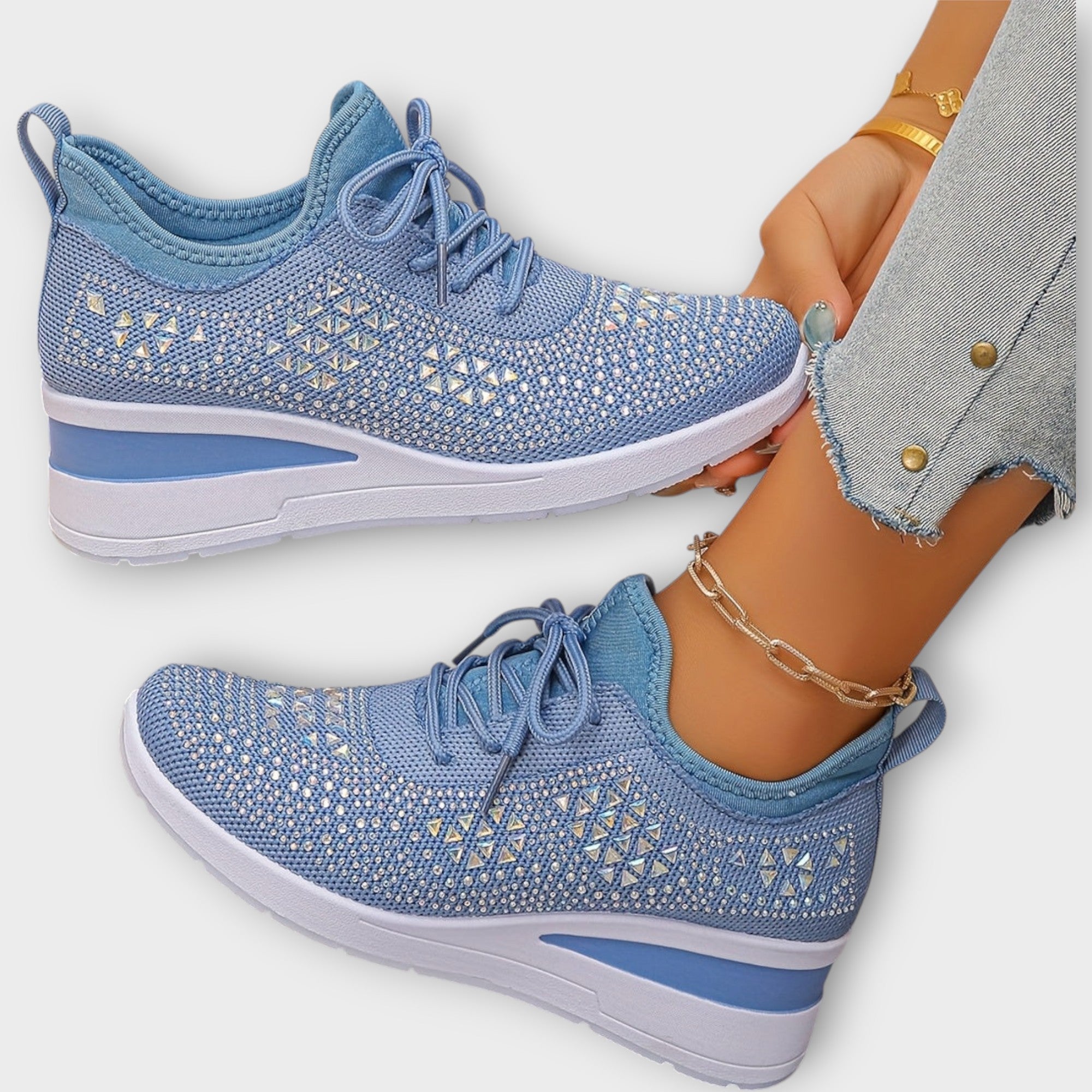 Sporty Sneakers with Modern Design