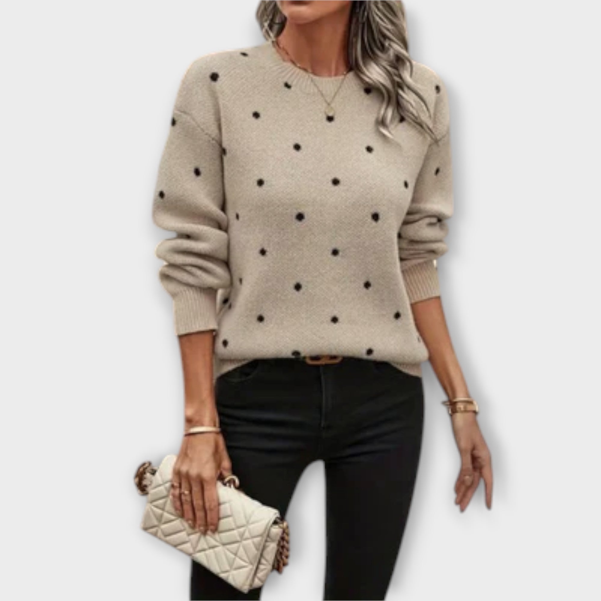 Ava – relaxed long-sleeved knitted sweater with polka dot design