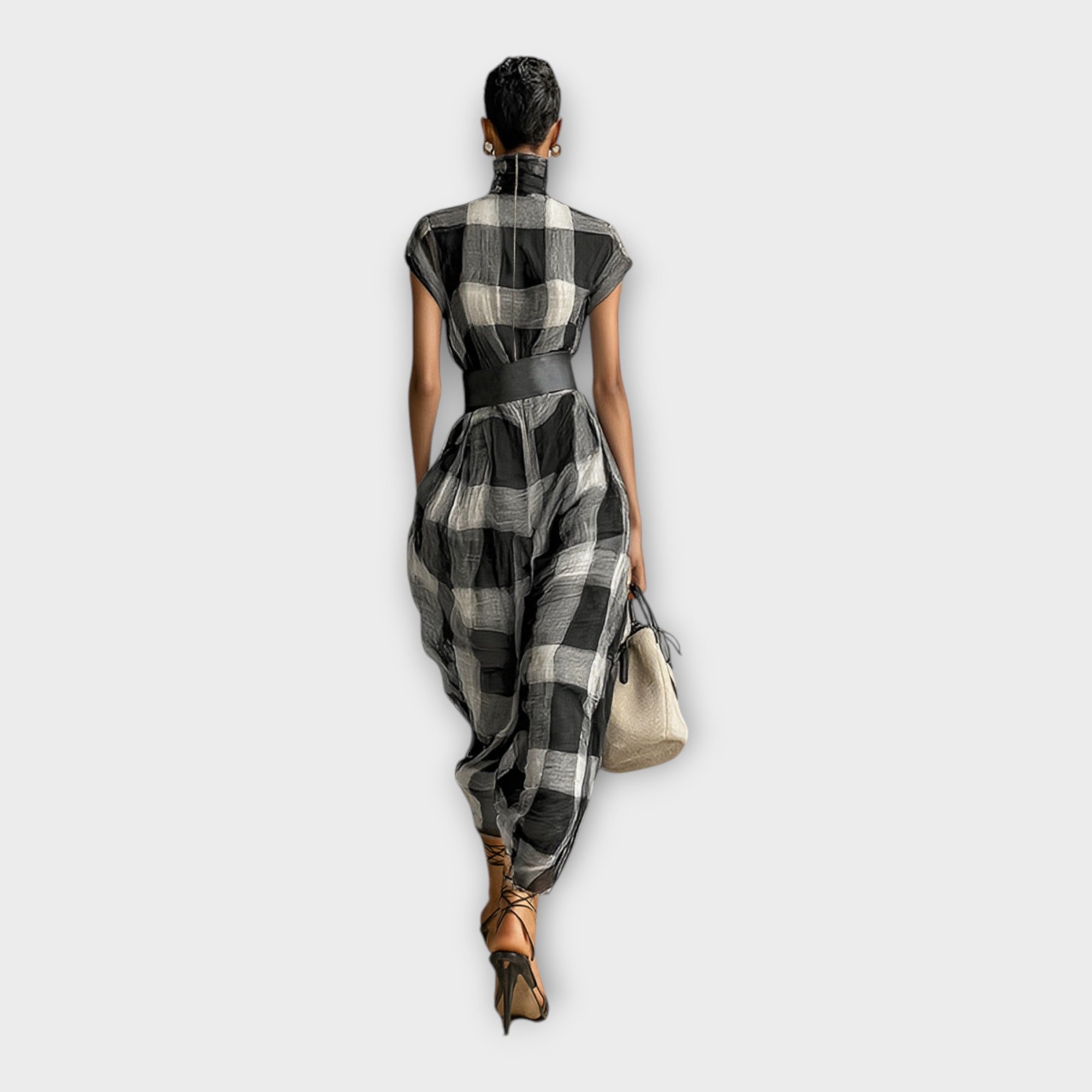 Dress with Refined Flow and Elegance