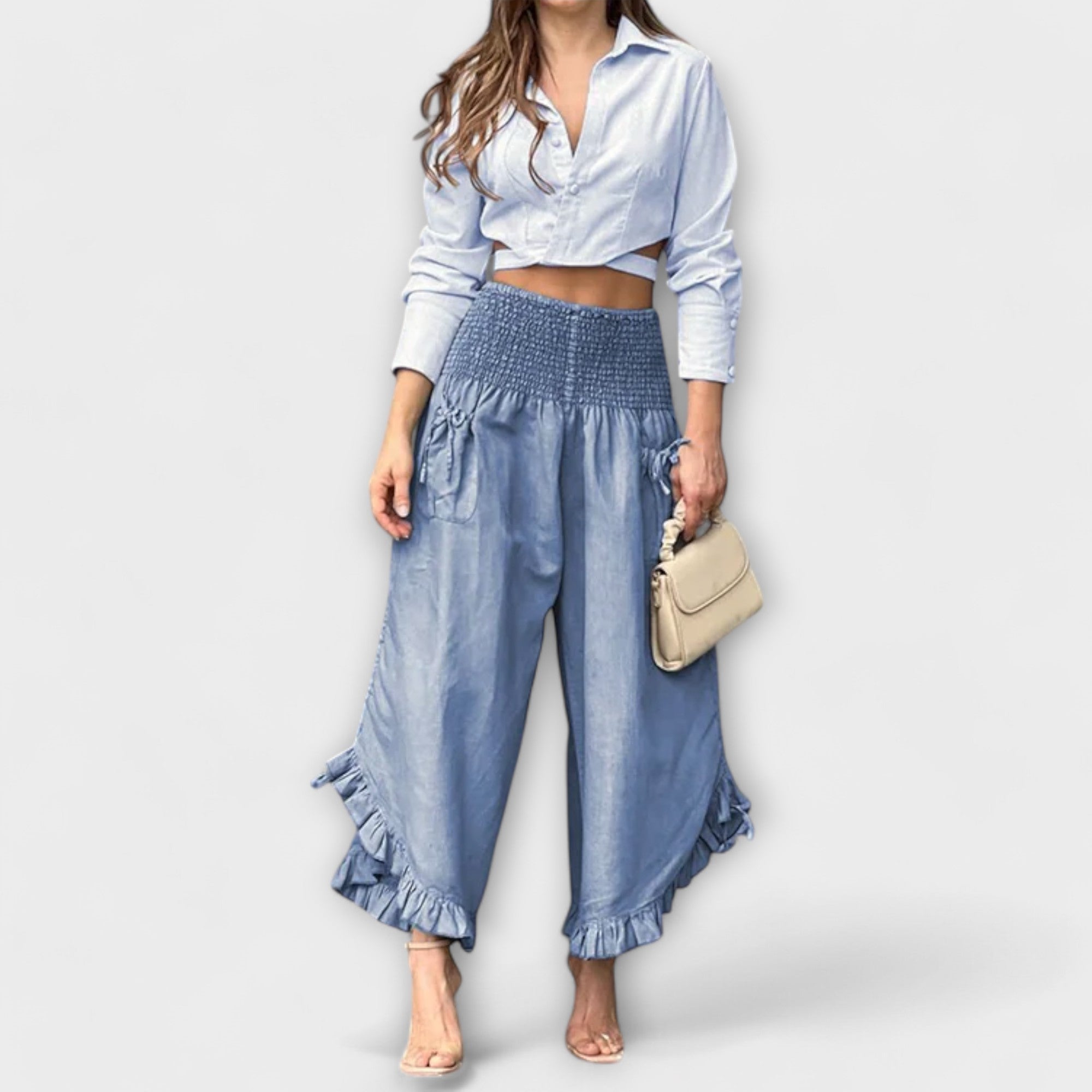 Comfortable Linen Trousers with Modern Pleats
