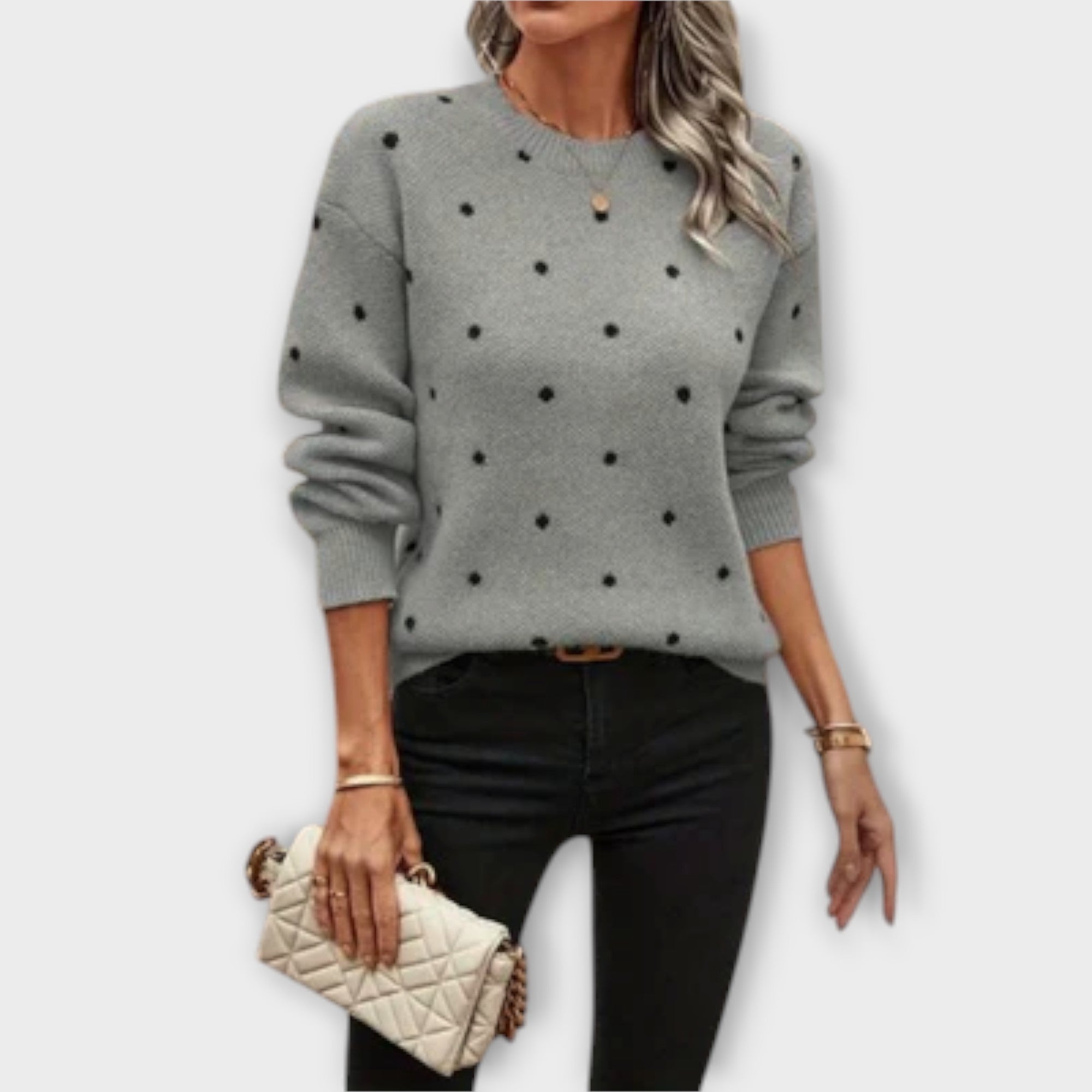 Ava – relaxed long-sleeved knitted sweater with polka dot design