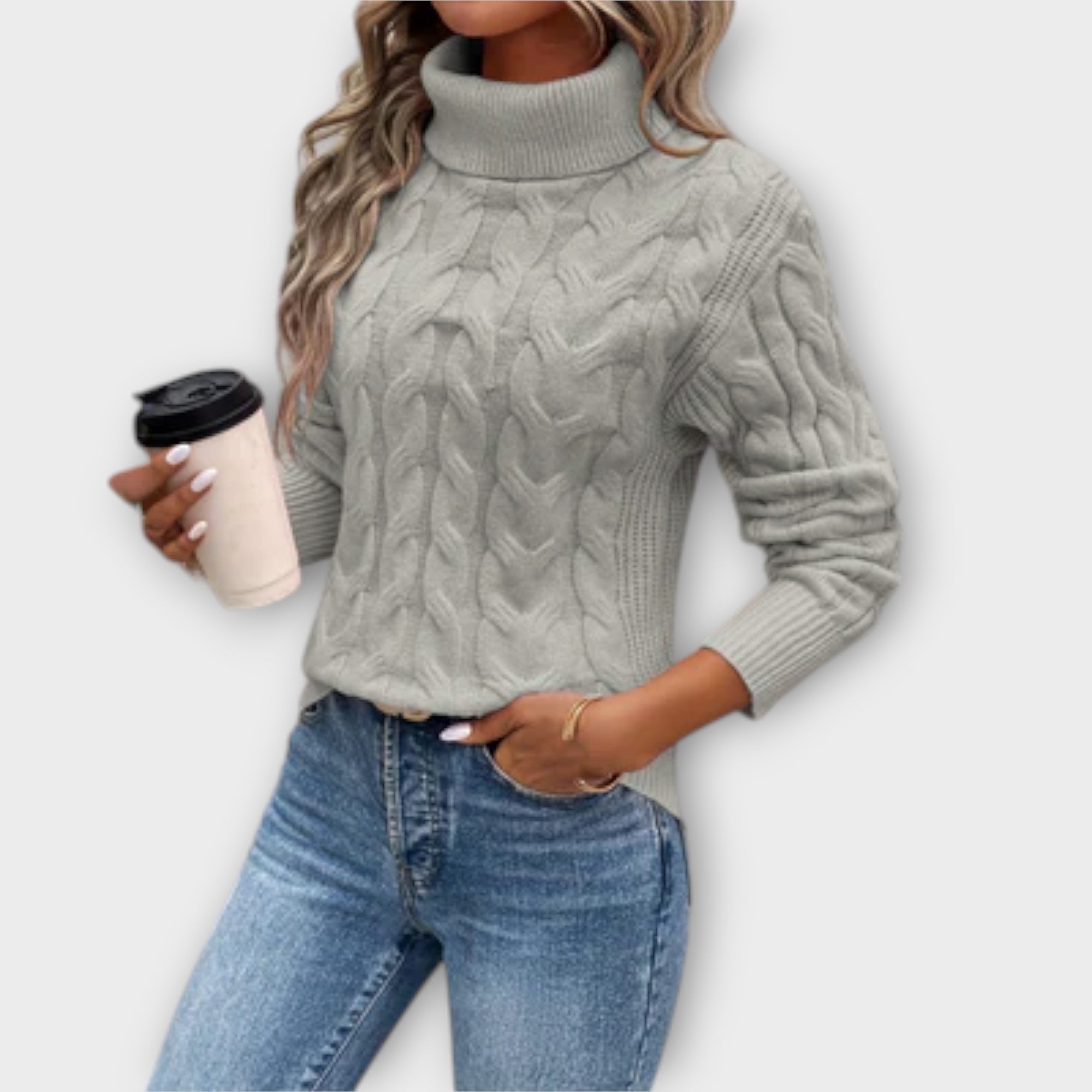 Amelia – Elegant Cable Knit Sweater