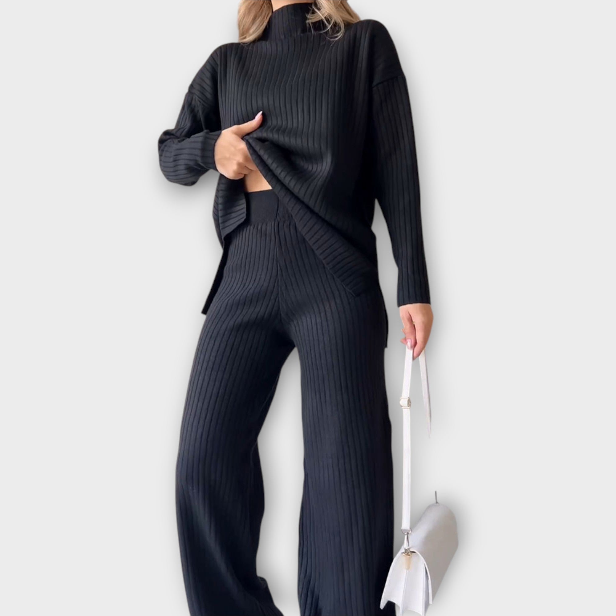 Knitted Set with Comfortable Fit