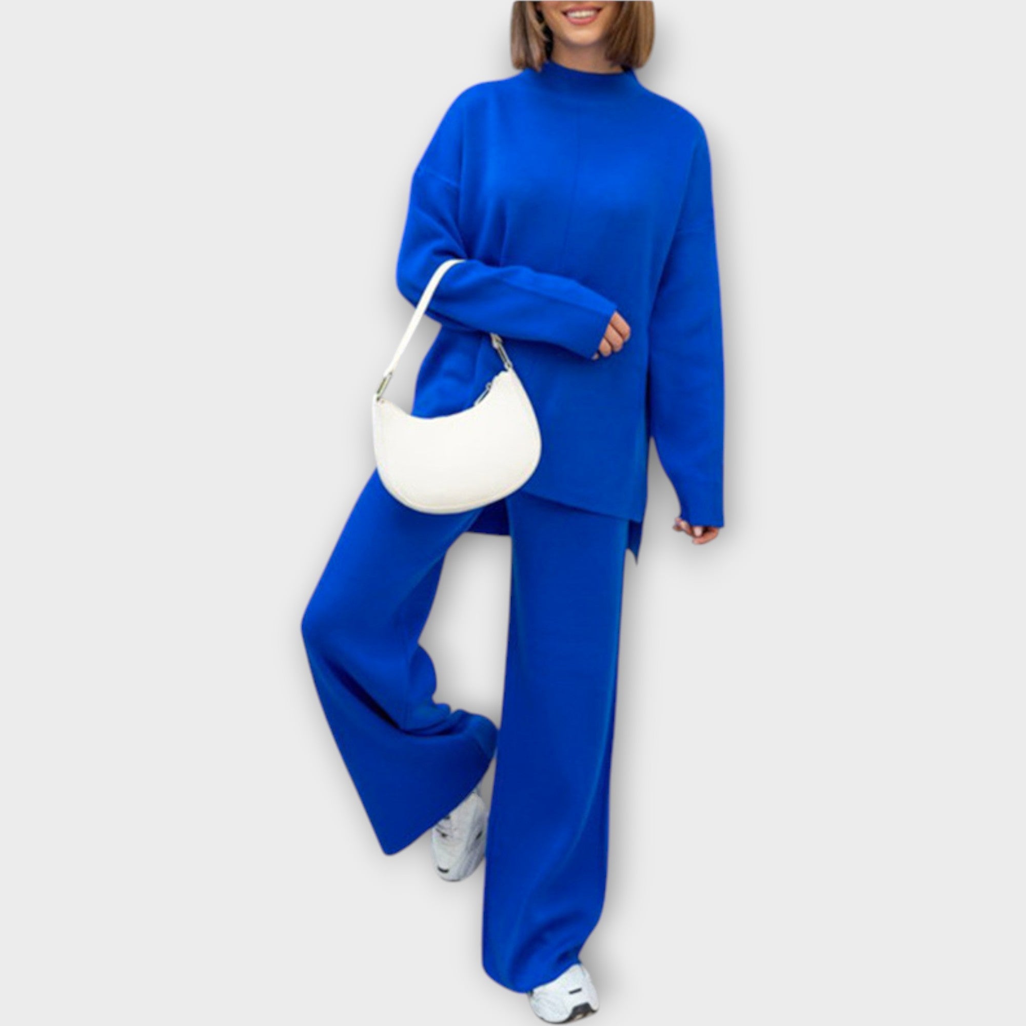 Set with Relaxed Fit and Minimal Aesthetic