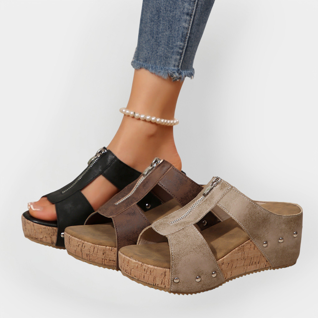 Comfortable Heeled Sandals with Zip