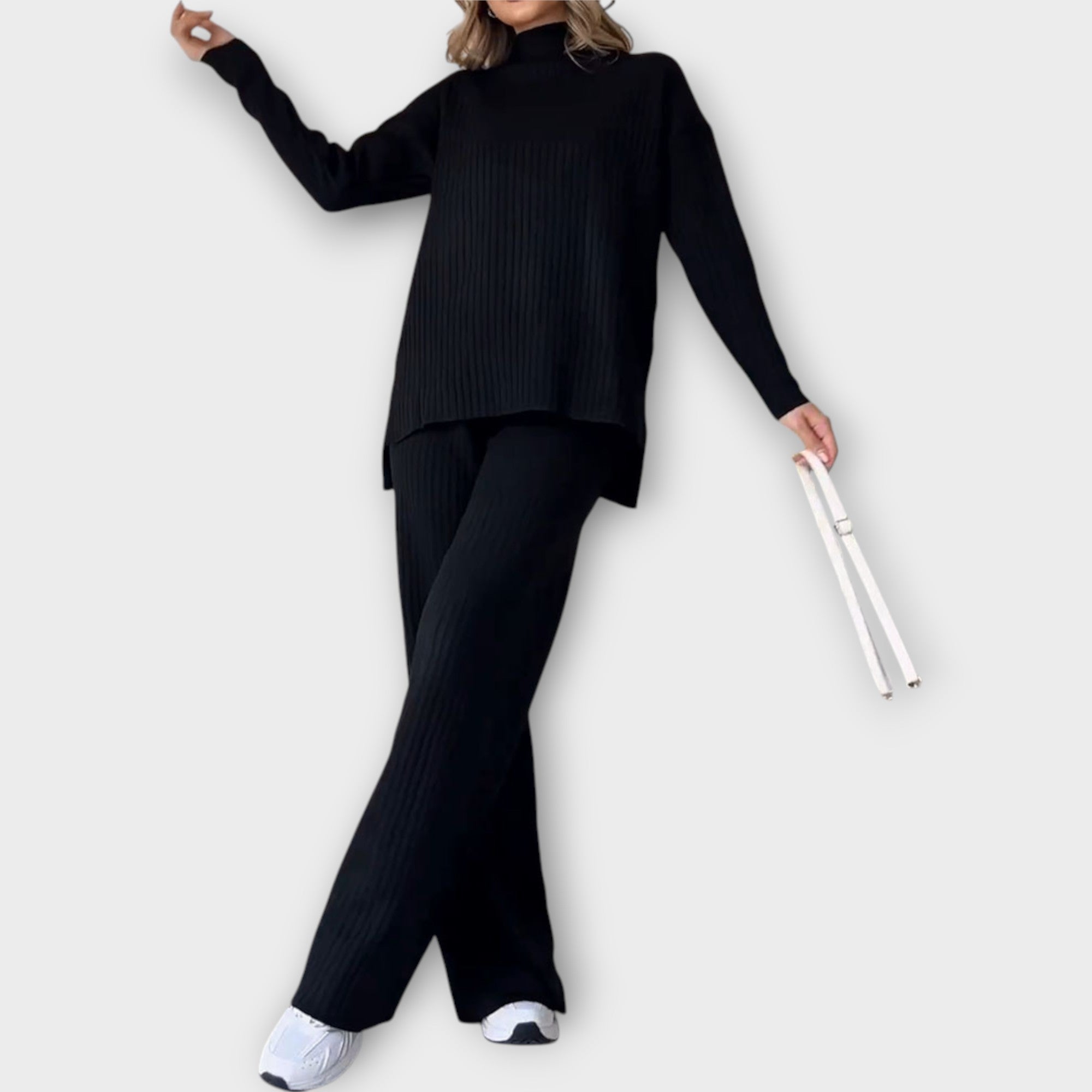 Knitted Set with Comfortable Fit