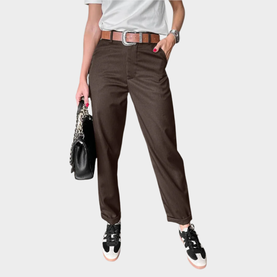 Elegant Trousers with Seams