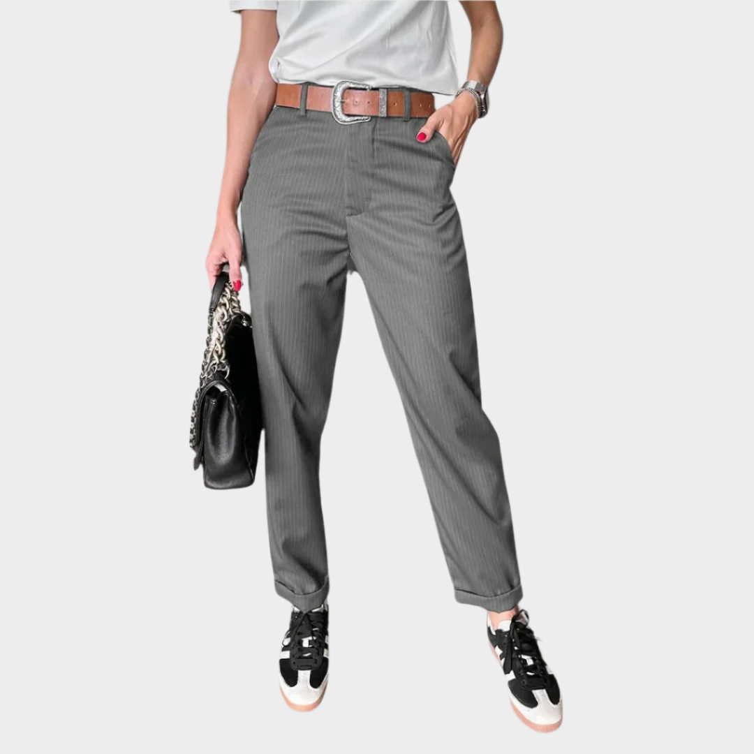 Elegant Trousers with Seams