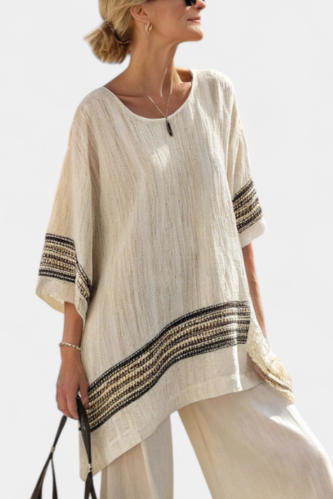 Mediterranean Daisy Set in Bamboo Linen with Elegant Red and Green Stripes