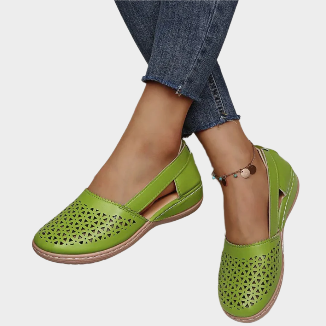 Anatomical Ballet Flats with Cut-Outs and Strap