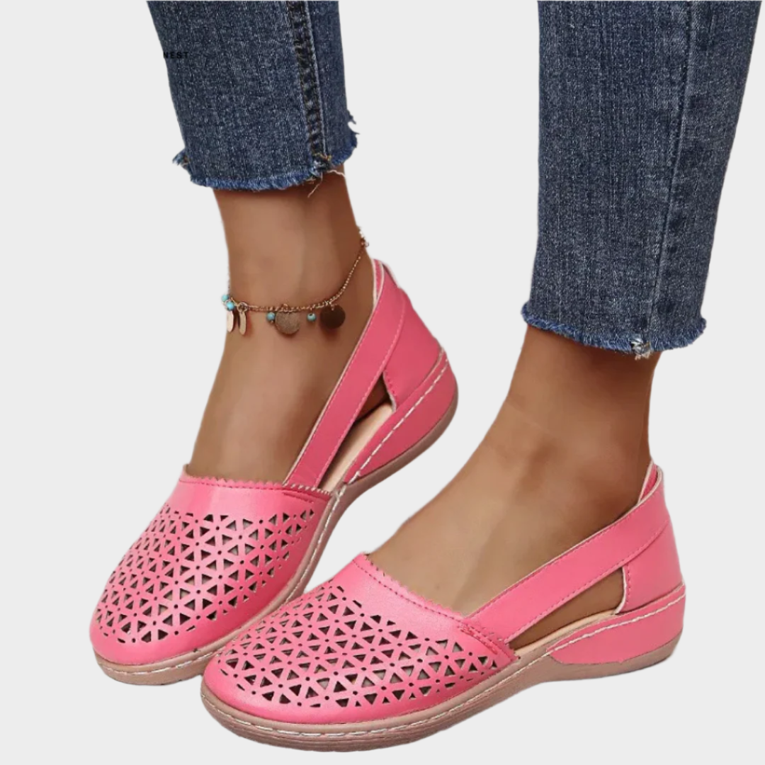 Anatomical Ballet Flats with Cut-Outs and Strap