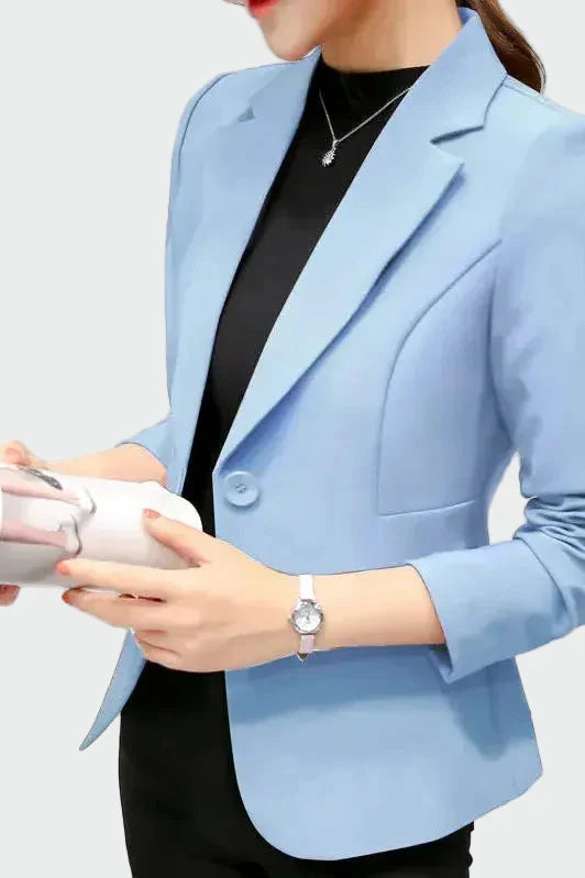 Blazer in an Ideal Fit