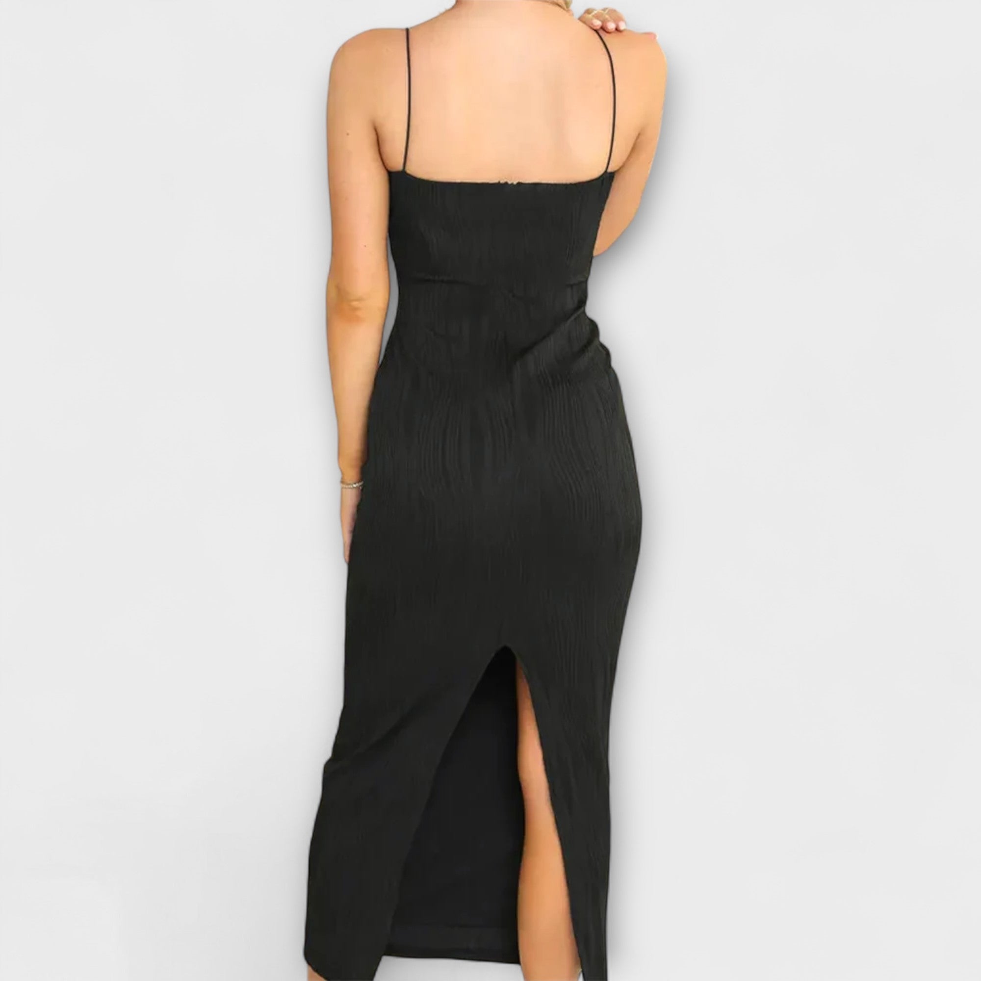 Elegant Long Sleeveless Dress