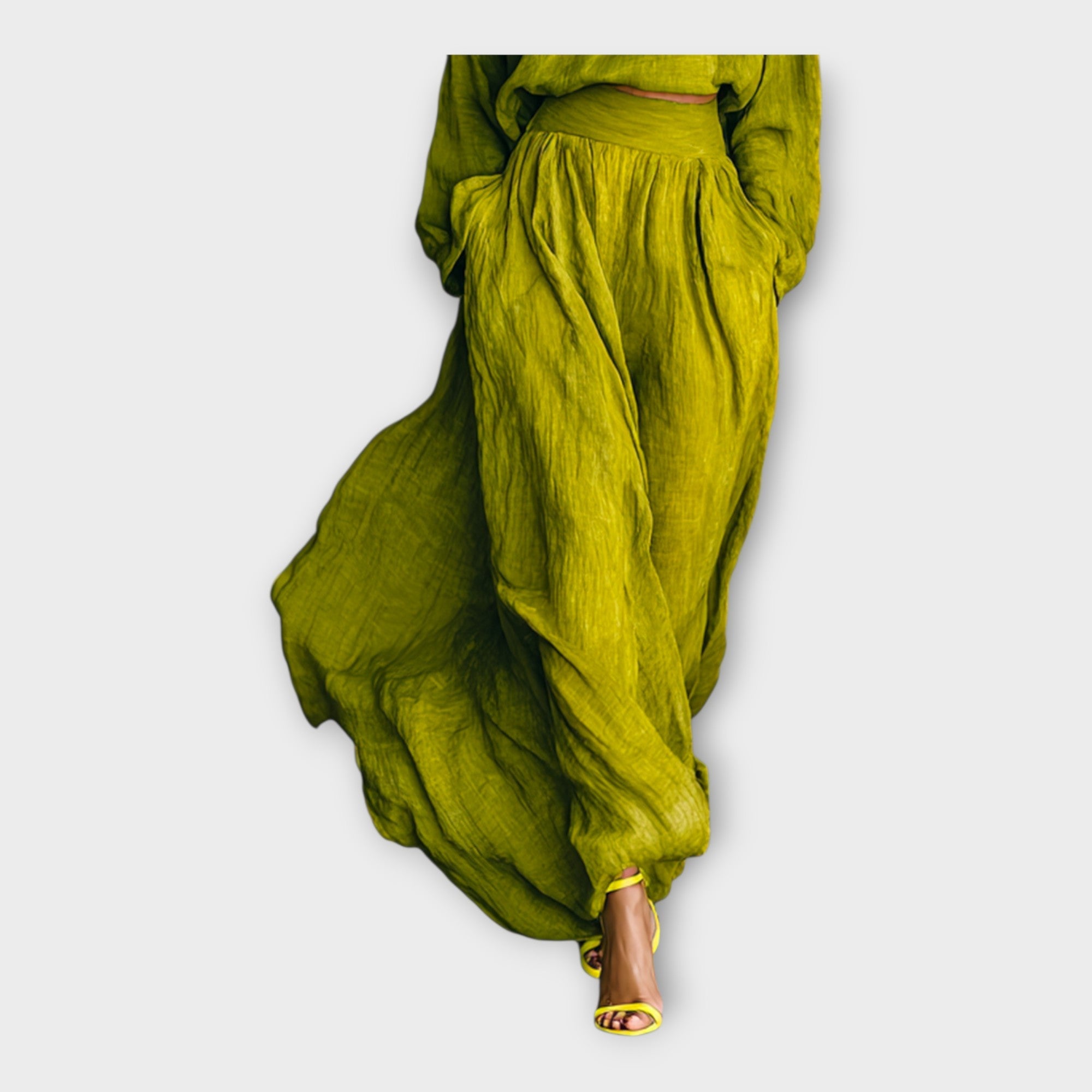 Knitted Set with Airy Elegance