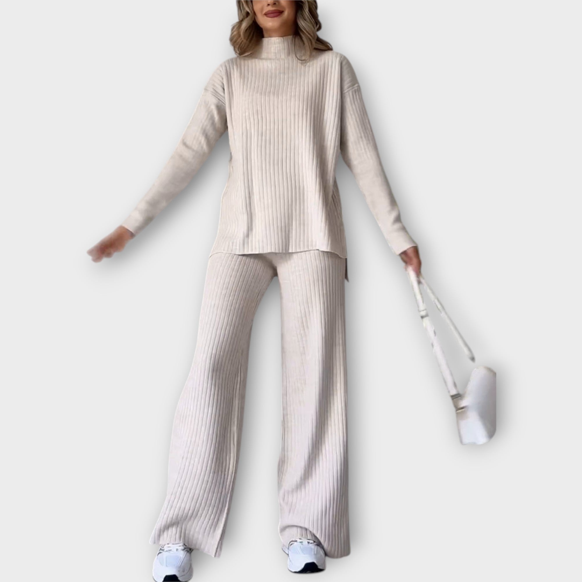 Knitted Set with Comfortable Fit