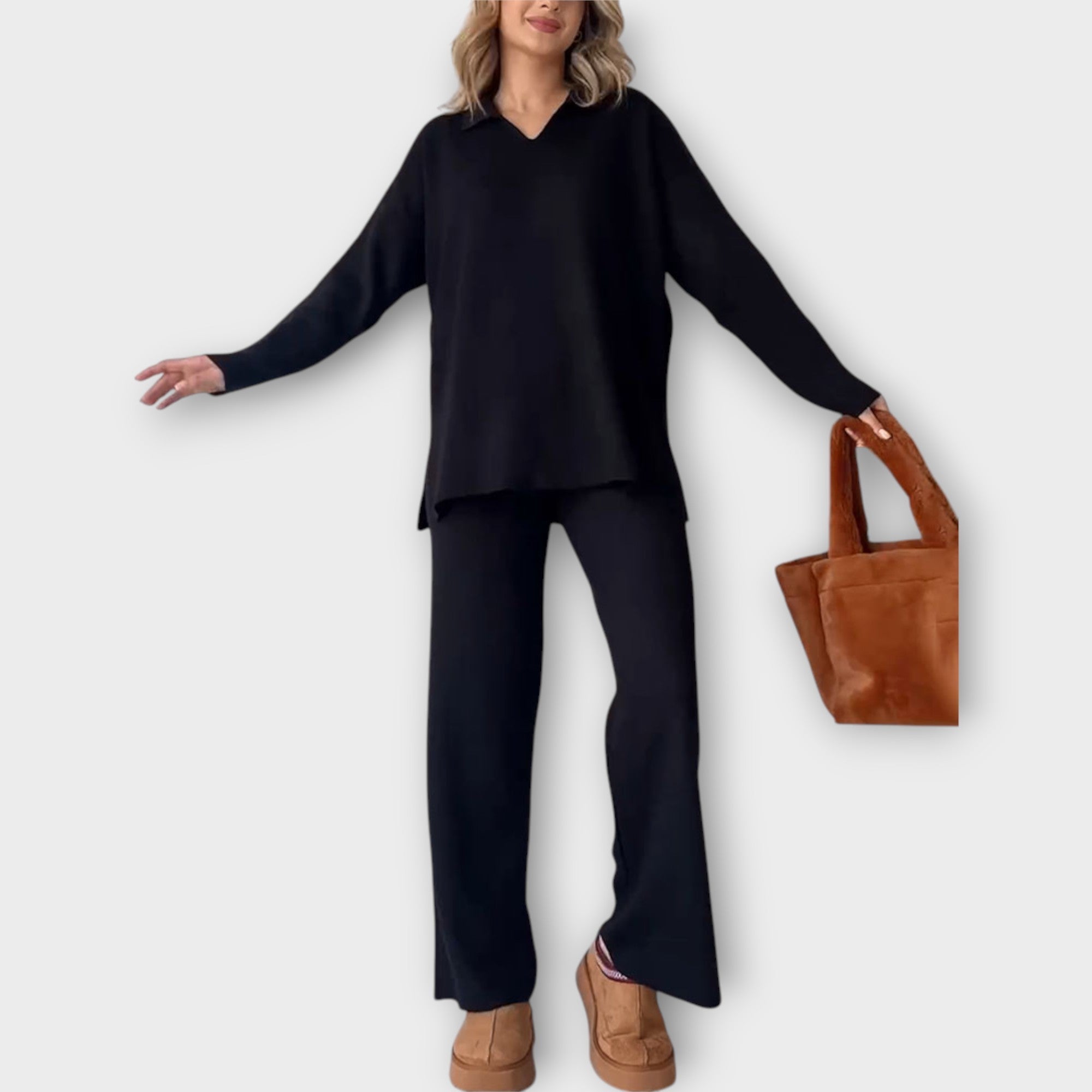 Set with Relaxed Fit and Minimal Design