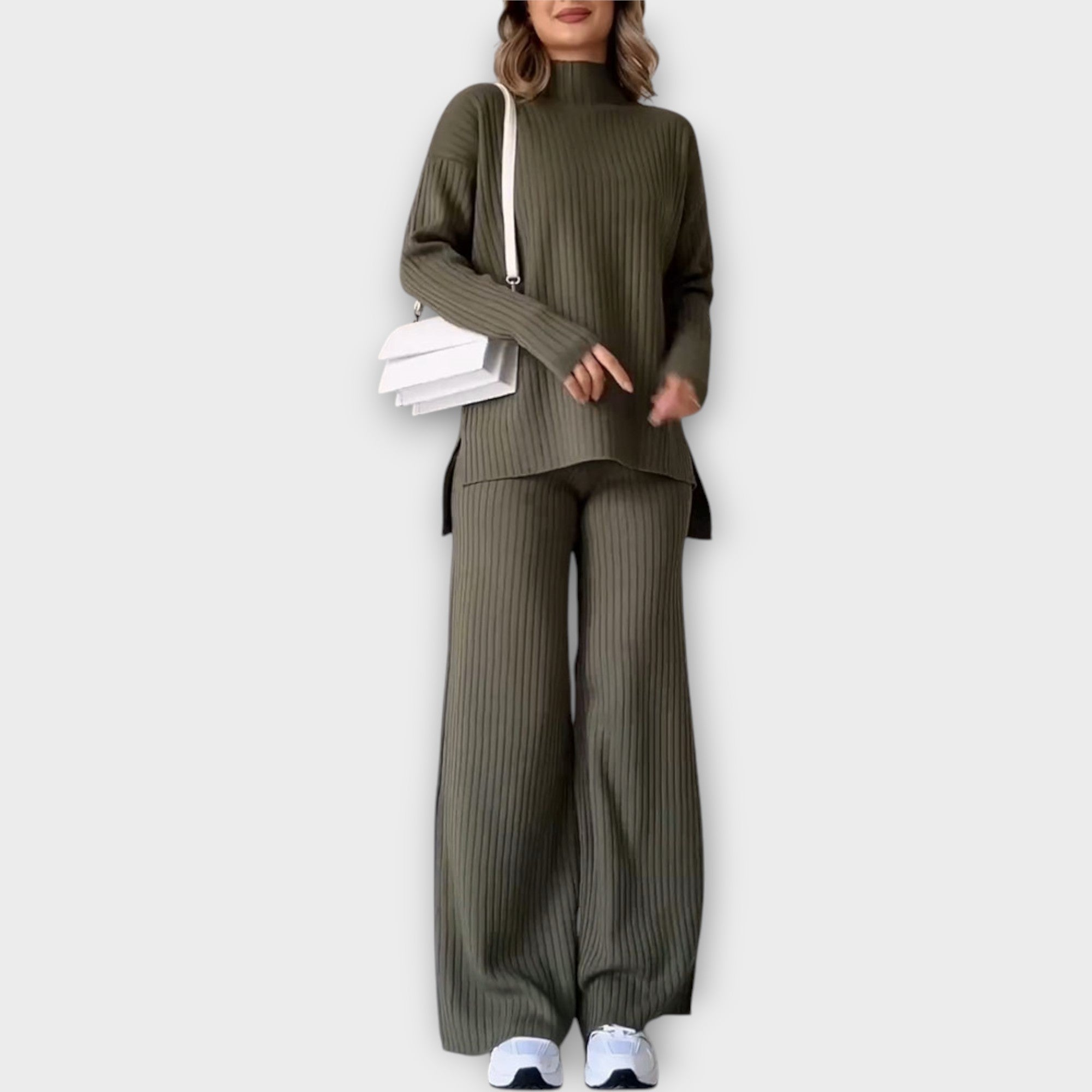 Knitted Set with Comfortable Fit