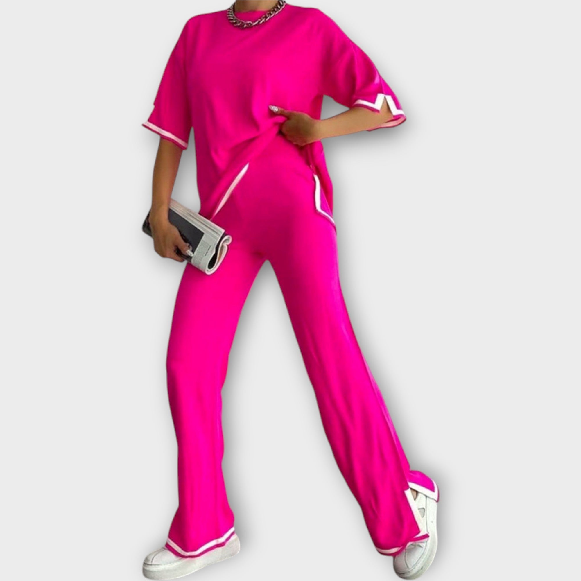 Knitted Set with Short Sleeves and Relaxed Fit