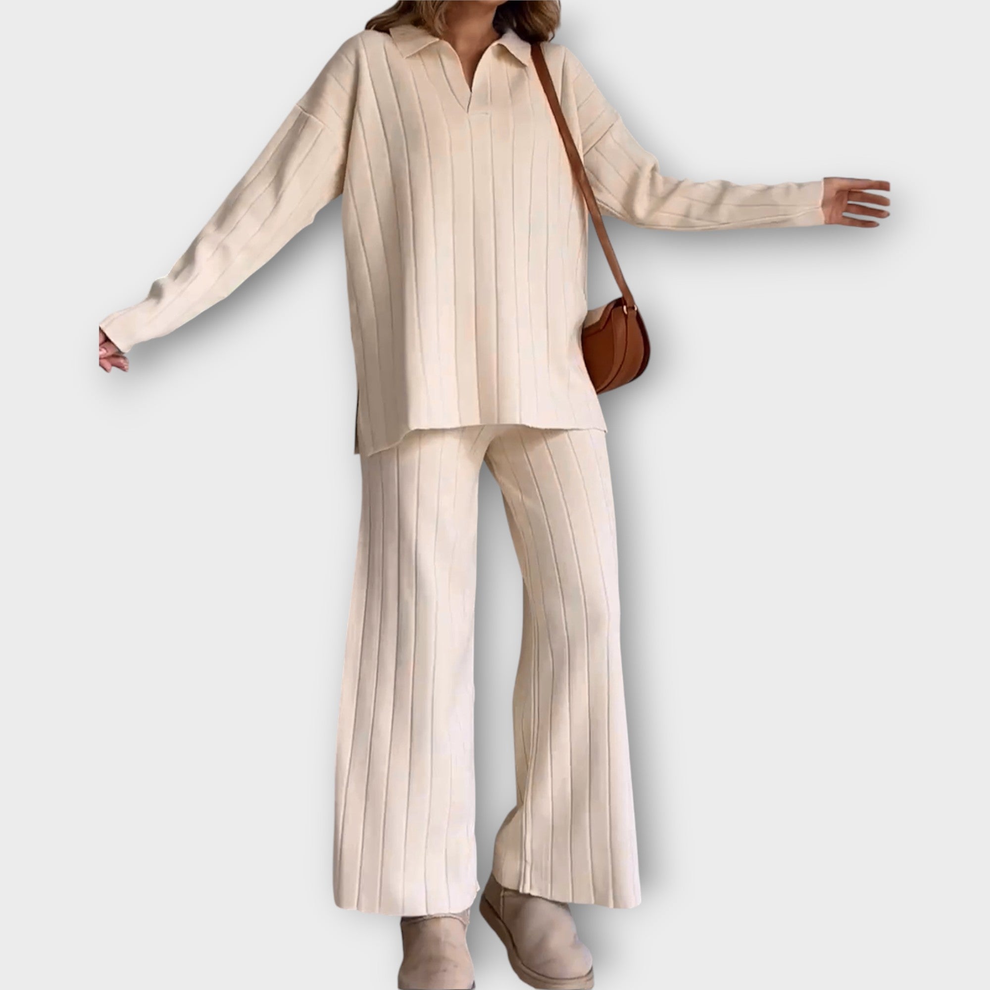 Set with Loose Line and Minimal Style