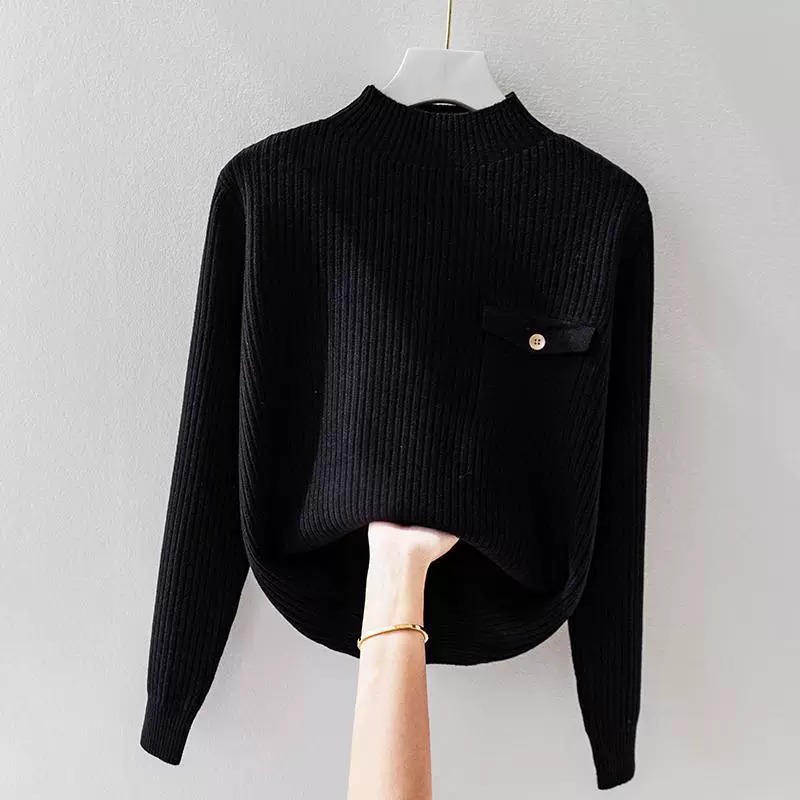 Elegant Knitted Turtleneck