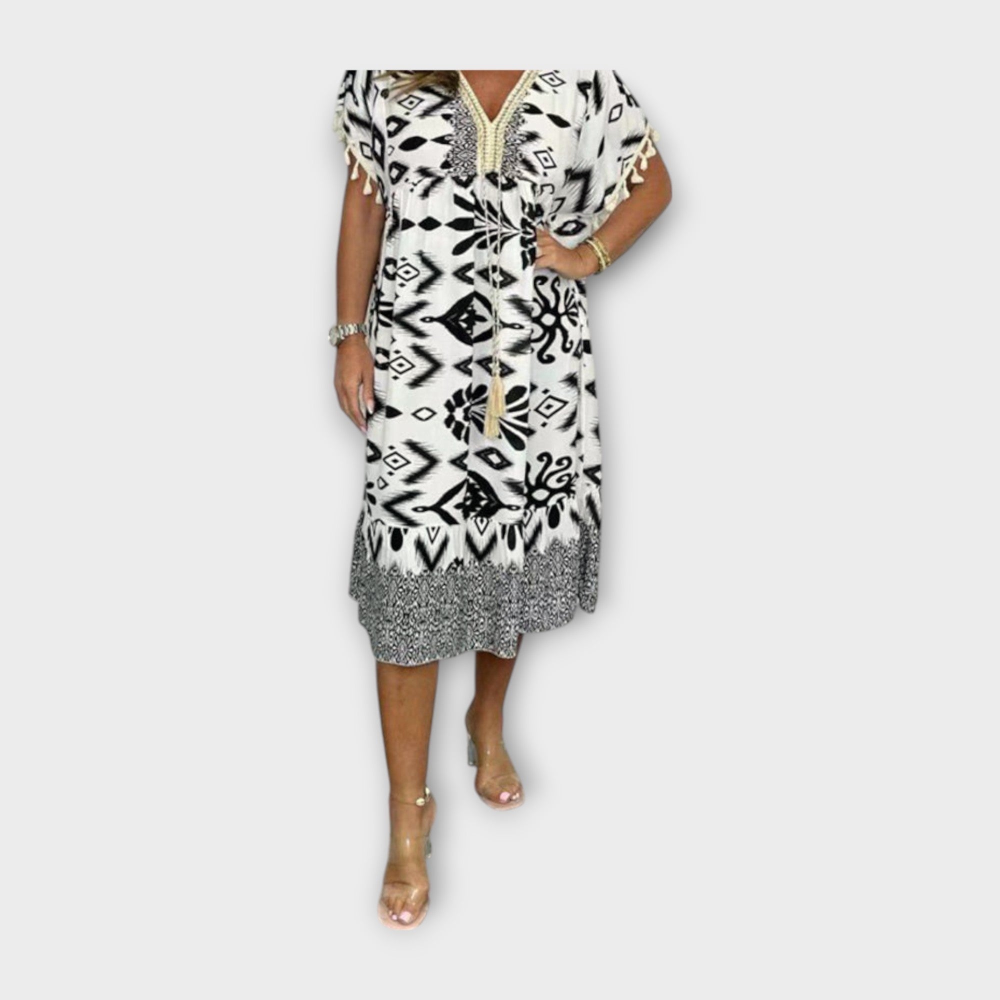 Kaftan Below Knee with Patterns and Cord